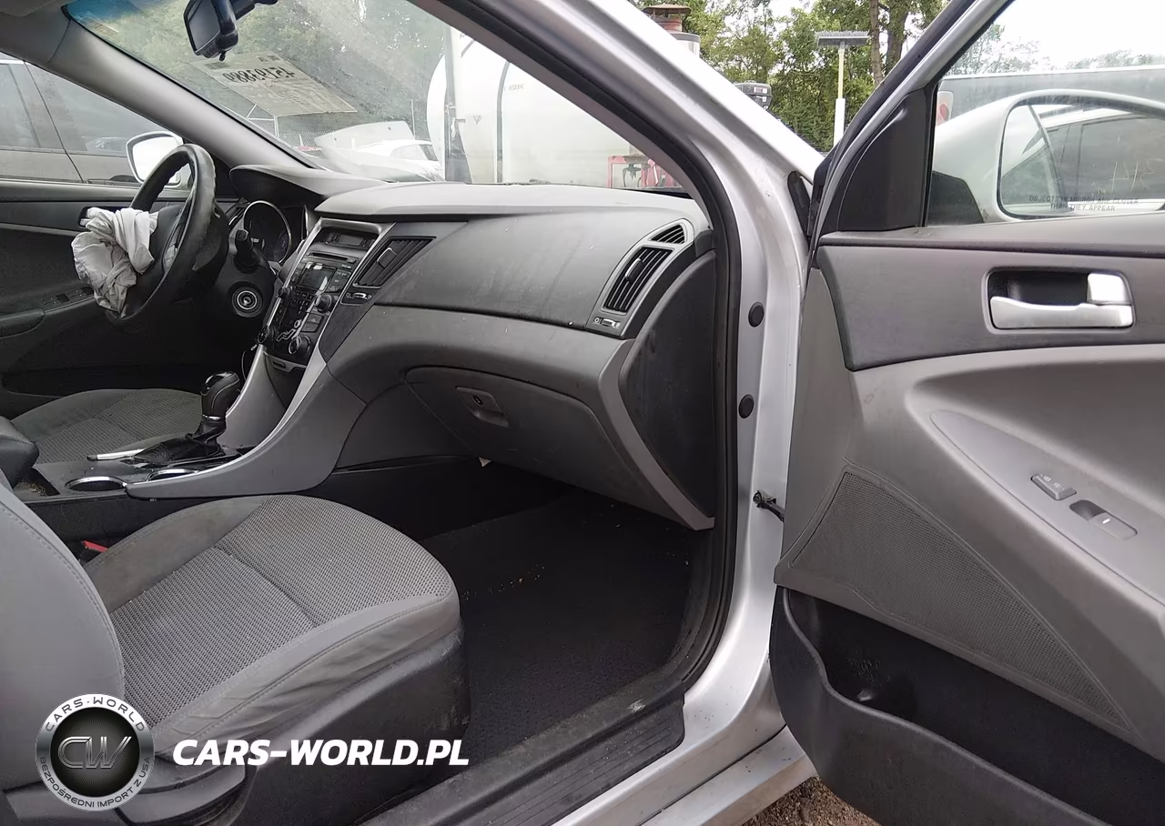 2012 Hyundai Sonata Gls VIN:5NPEB4AC1CH467998 - 5