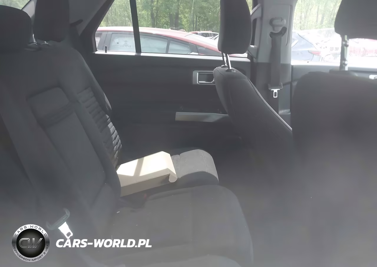 2021 Ford Explorer Xlt VIN:1FMSK8DH0MGA51394 - 8