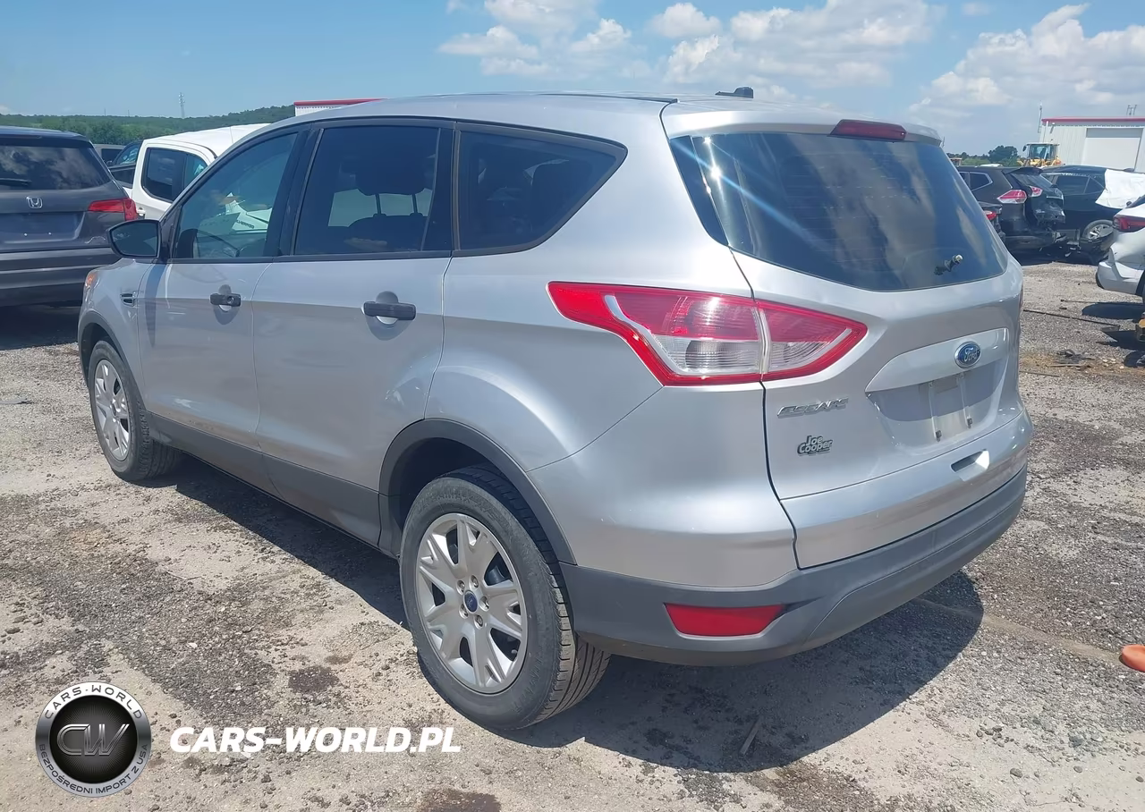 2013 Ford Escape S VIN:1FMCU0F74DUB83242 - 3