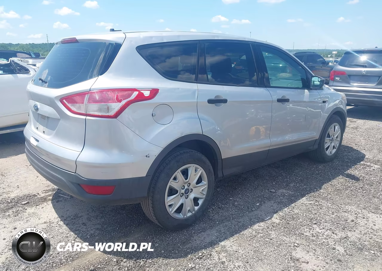 2013 Ford Escape S VIN:1FMCU0F74DUB83242 - 4