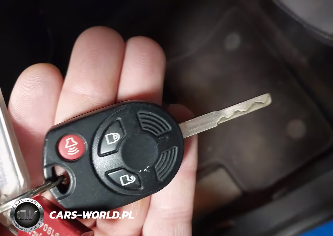 2018 Ford Escape Se VIN:1FMCU9GD7JUD31081 - 11