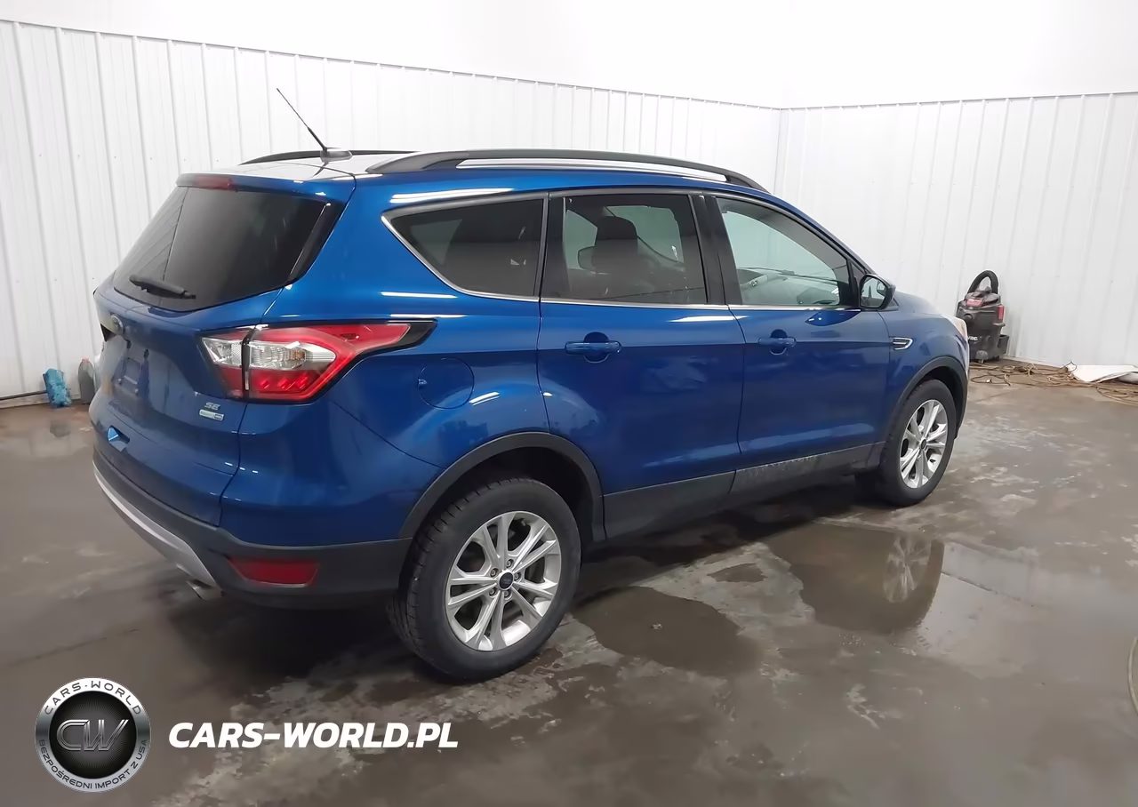 2018 Ford Escape Se VIN:1FMCU9GD7JUD31081 - 4