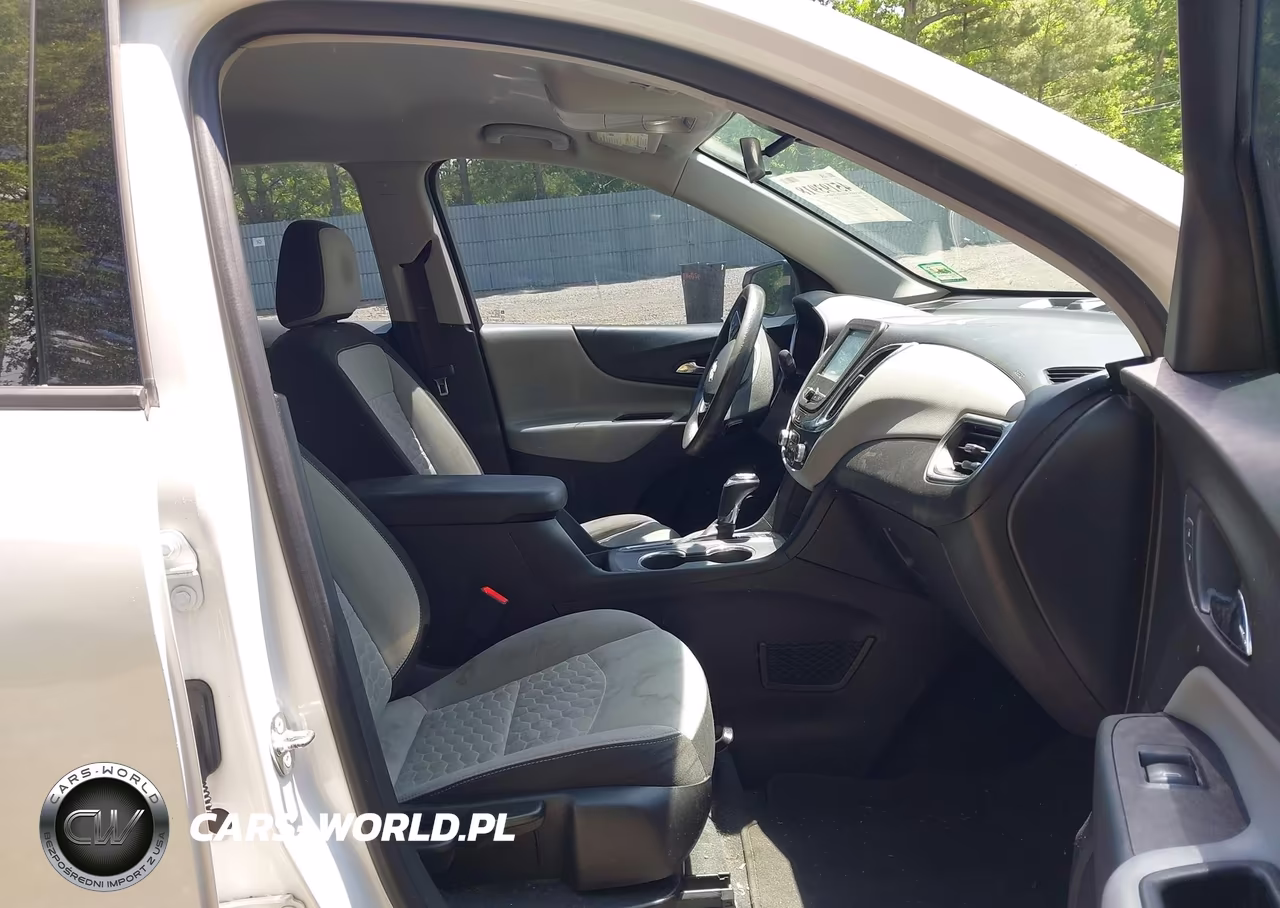 2018 Chevrolet Equinox Ls VIN:2GNAXREV9J6335377 - 5