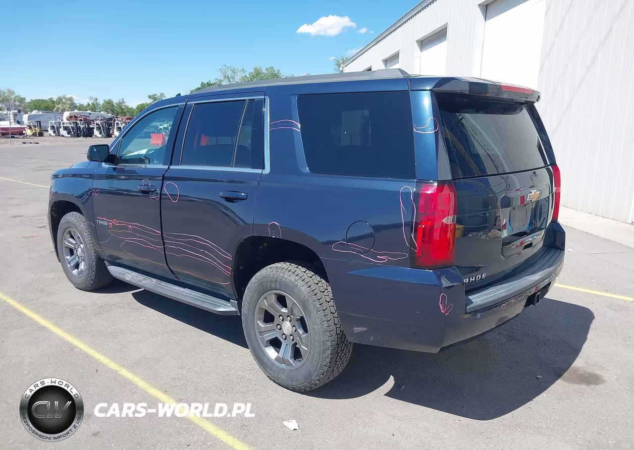 2018 Chevrolet Tahoe Ls VIN:1GNSKAEC5JR317630 - 3