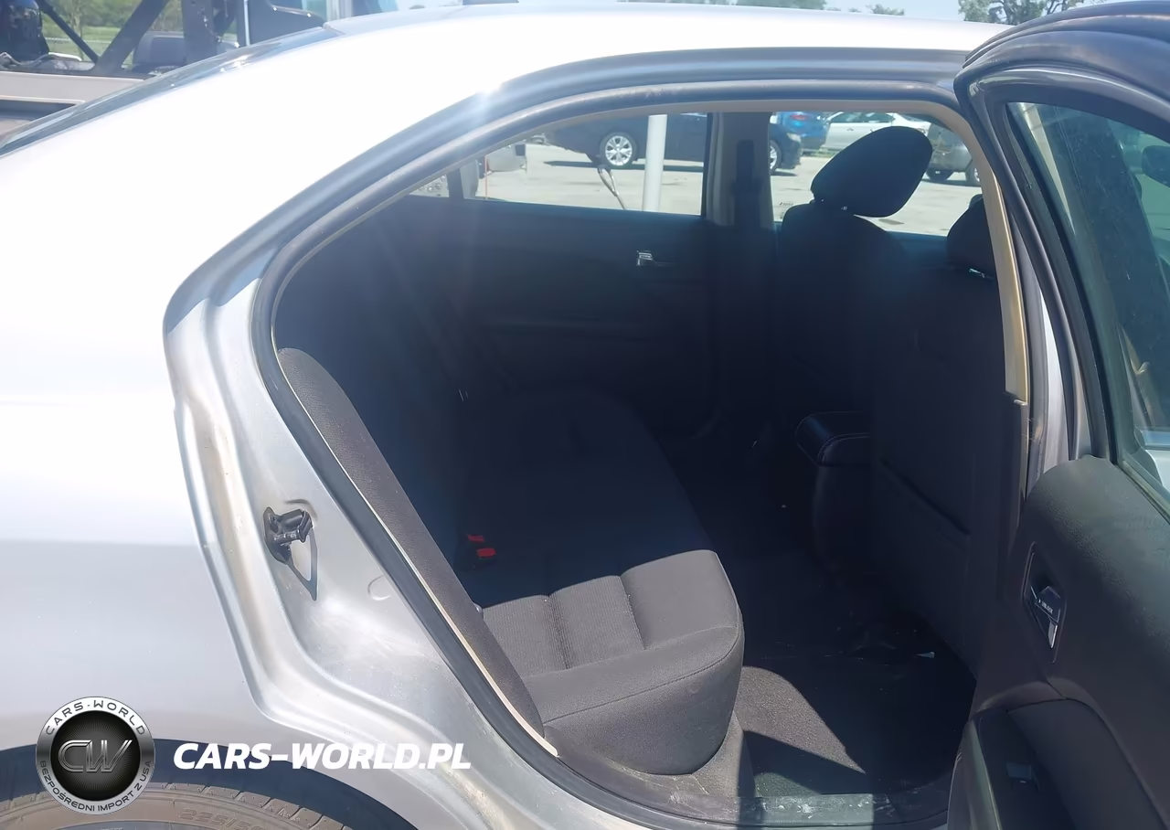 2010 Ford Fusion Se VIN:3FAHP0HA5AR361260 - 8