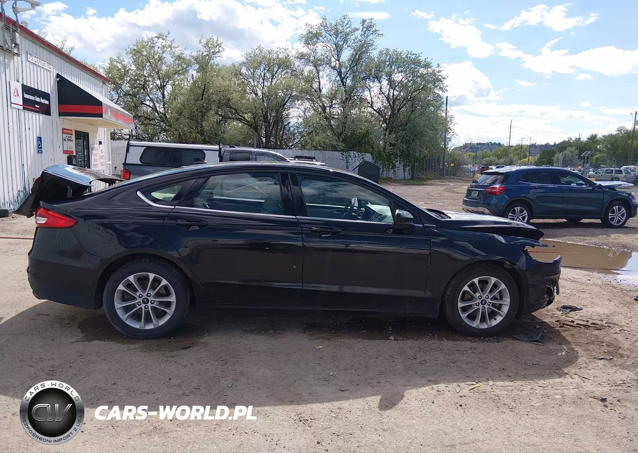 2020 Ford Fusion Se VIN:3FA6P0HD3LR247911 - 13
