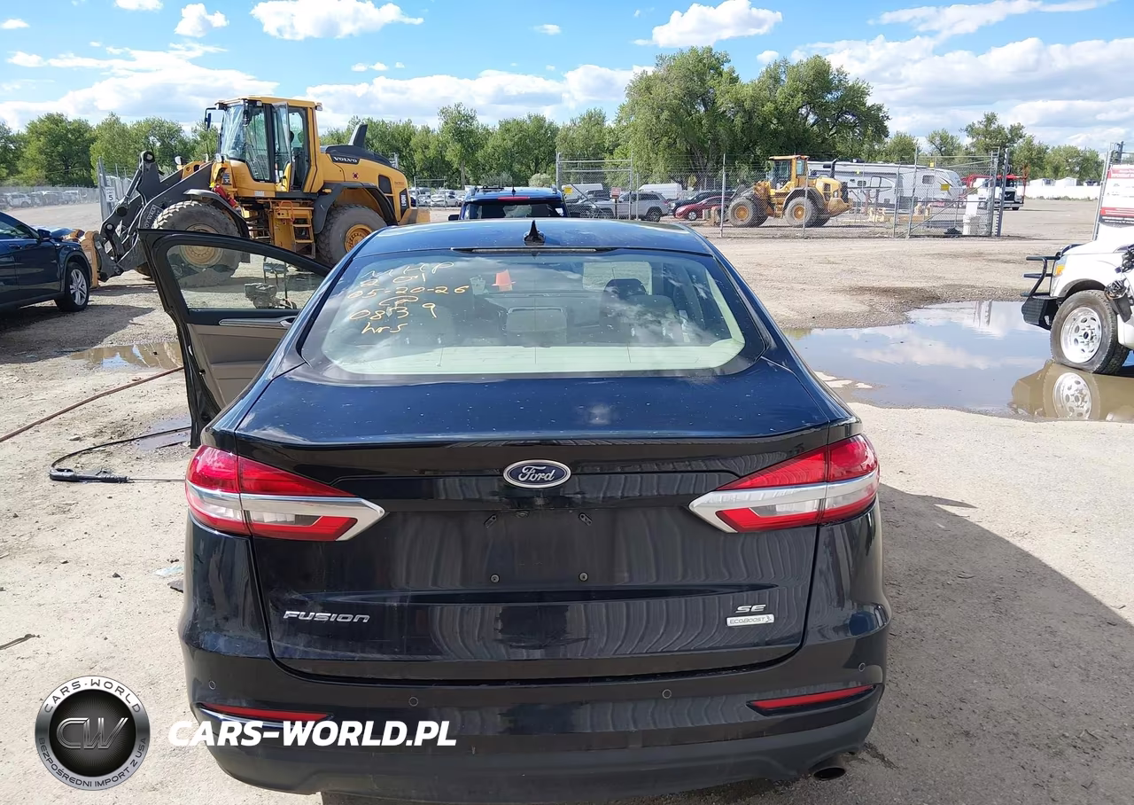 2020 Ford Fusion Se VIN:3FA6P0HD3LR247911 - 16