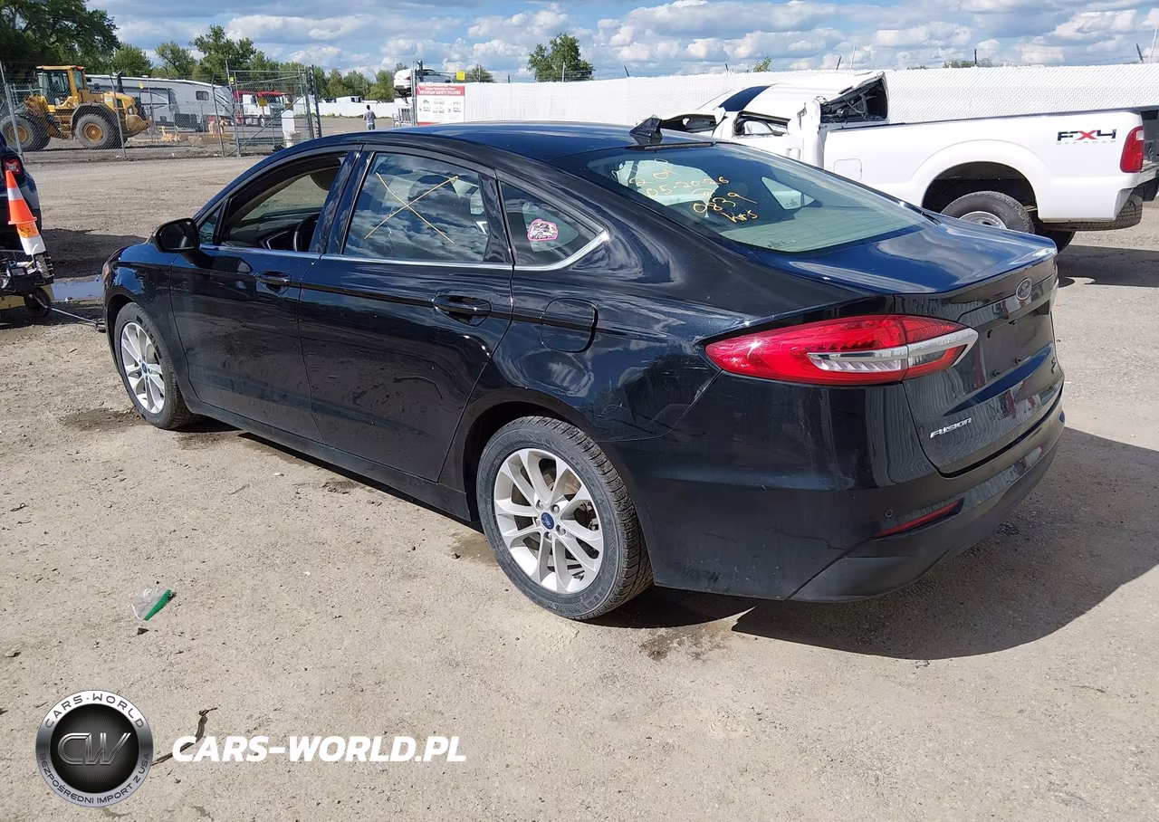 2020 Ford Fusion Se VIN:3FA6P0HD3LR247911 - 3