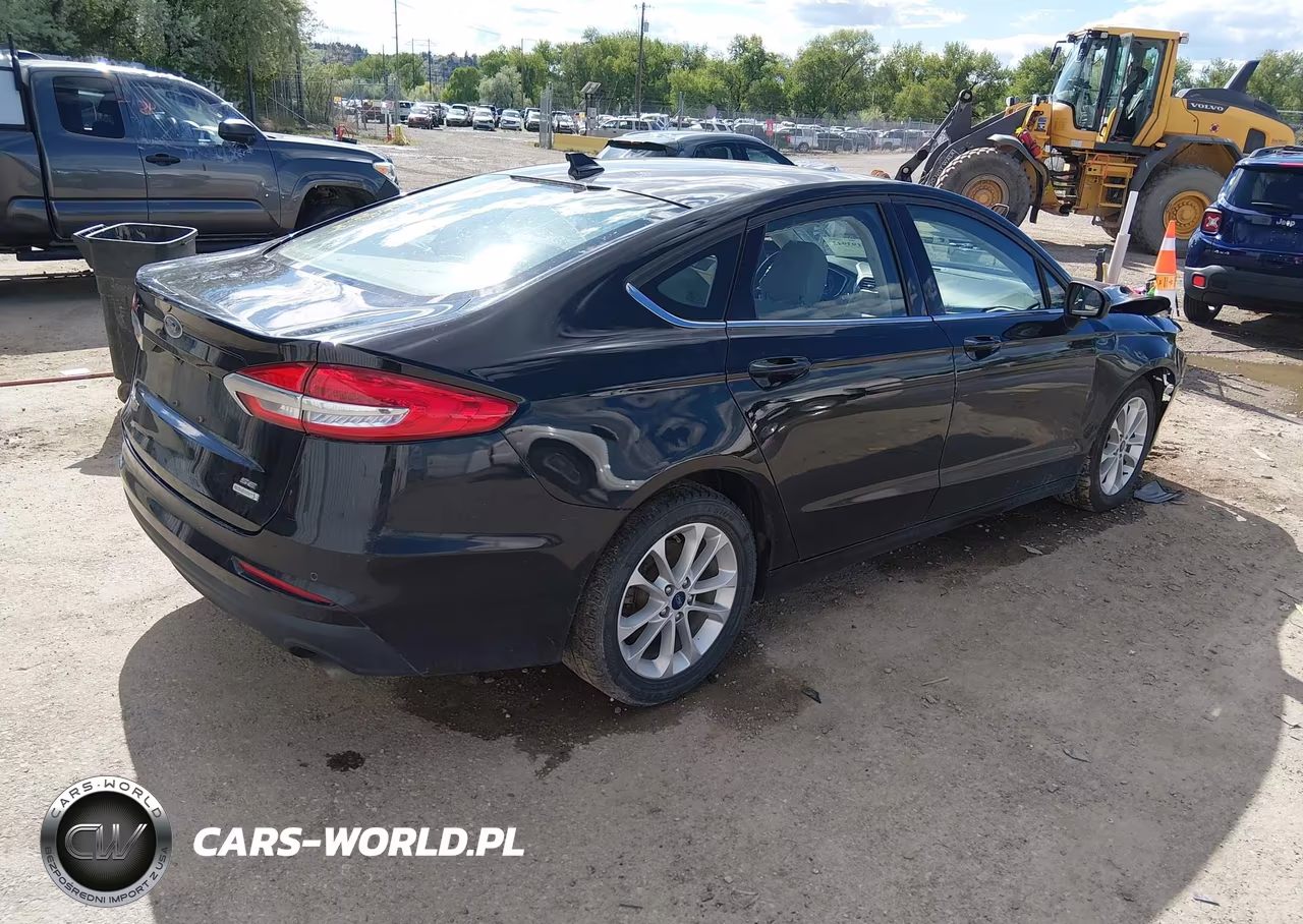 2020 Ford Fusion Se VIN:3FA6P0HD3LR247911 - 4