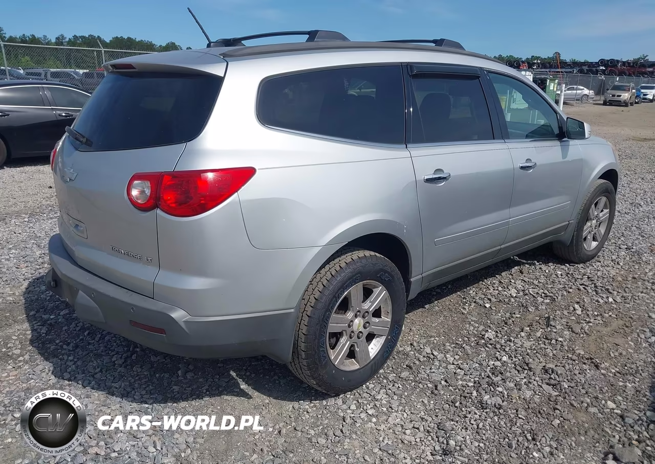 2011 Chevrolet Traverse 1Lt VIN:1GNKVGED8BJ150182 - 4