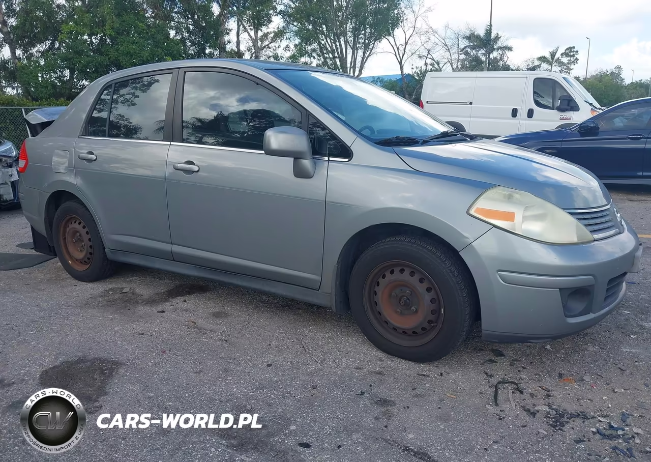 2008 Nissan Versa 1.8S