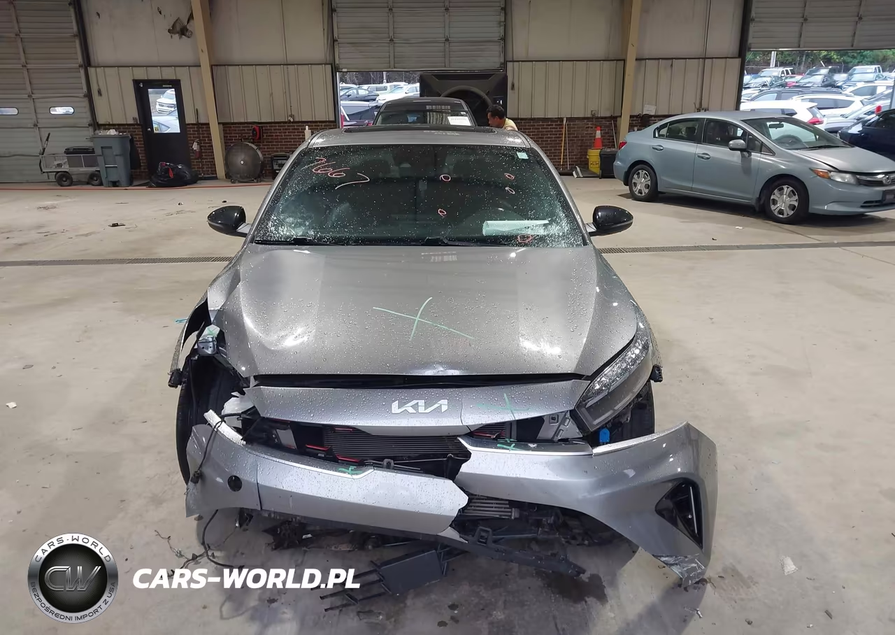 2022 Kia Forte Gt VIN:3KPF44AC2NE487392 - 12