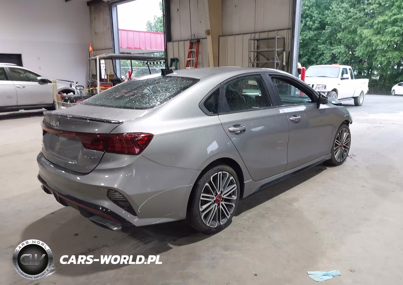 2022 Kia Forte Gt VIN:3KPF44AC2NE487392 - 4
