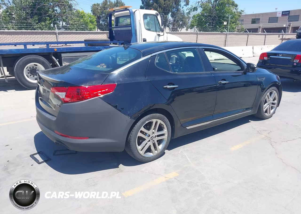 2013 Kia Optima Sx VIN:5XXGR4A68DG101709 - 4