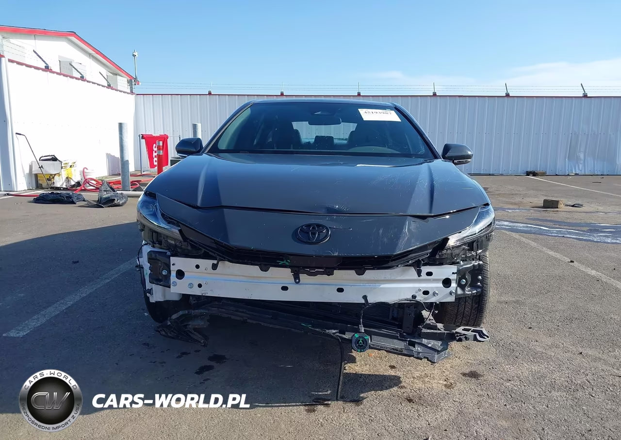 2025 Toyota Camry Se VIN:4T1DAACK2SU071175 - 12