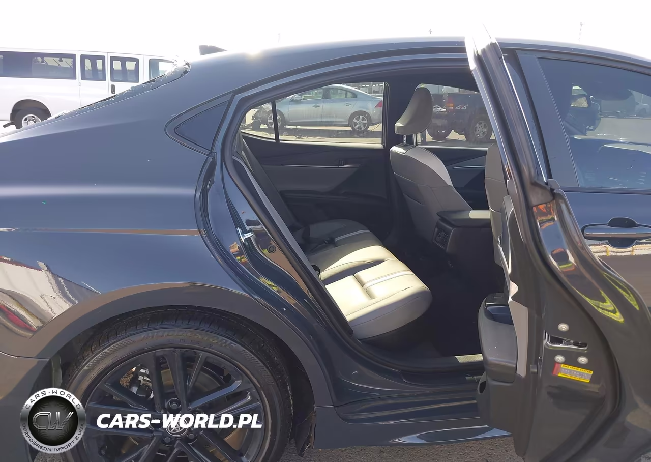 2025 Toyota Camry Se VIN:4T1DAACK2SU071175 - 8