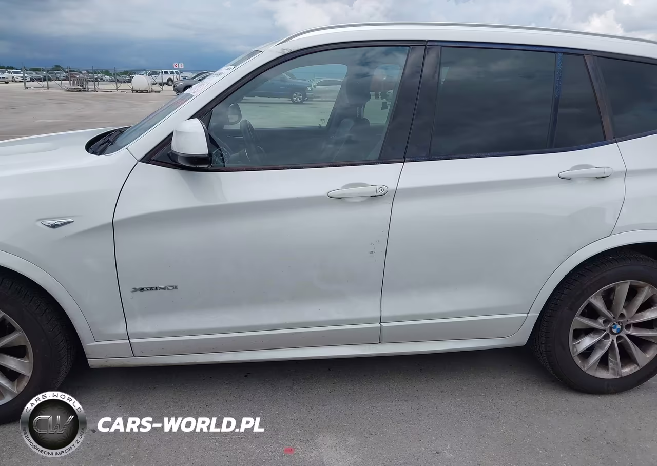 2016 BMW X3 xDrive35I VIN:5UXWX7C53G0R16699 - 14