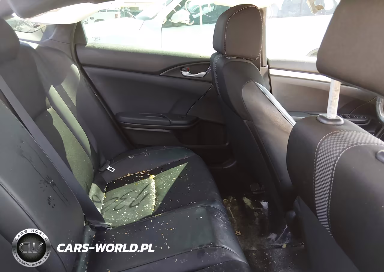 2020 Honda Civic Sport VIN:19XFC2F8XLE017328 - 8