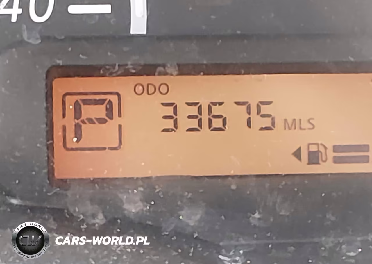 2016 Nissan Versa 1.6 S VIN:3N1CN7AP1GL823006 - 15