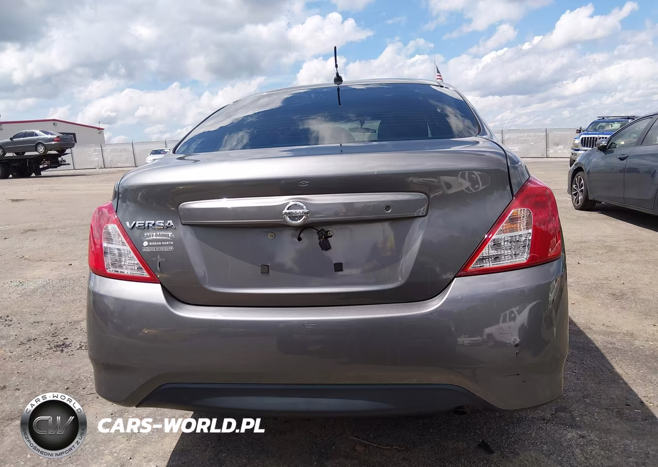 2016 Nissan Versa 1.6 S VIN:3N1CN7AP1GL823006 - 16