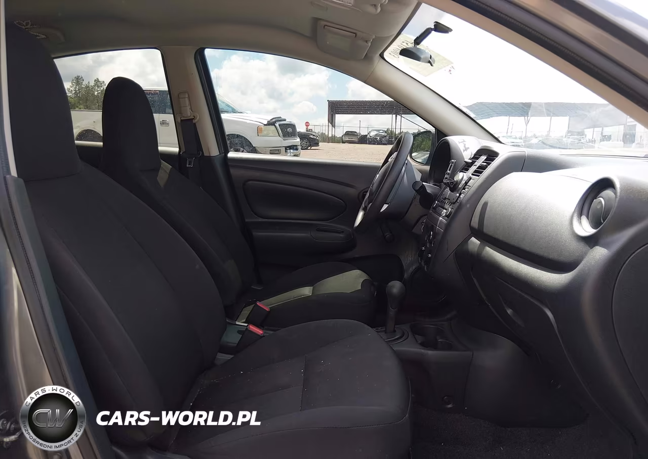 2016 Nissan Versa 1.6 S VIN:3N1CN7AP1GL823006 - 5