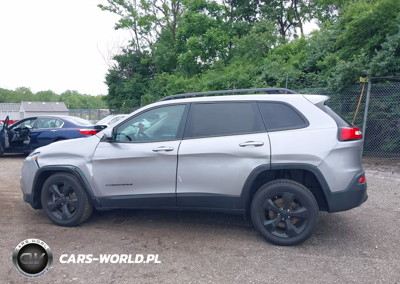 2018 Jeep Cherokee Latitude Fwd VIN:1C4PJLCX4JD523943 - 15