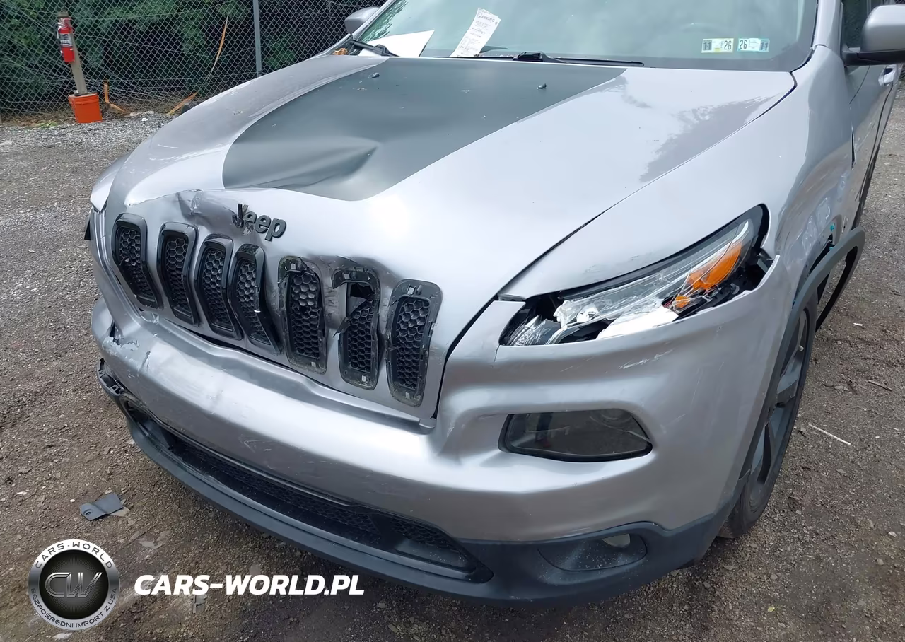 2018 Jeep Cherokee Latitude Fwd VIN:1C4PJLCX4JD523943 - 6