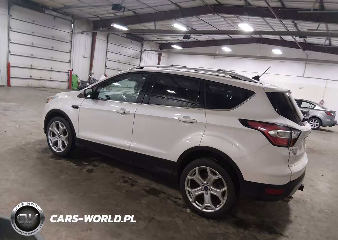 2018 Ford Escape Titanium VIN:1FMCU9J99JUA09739 - 3