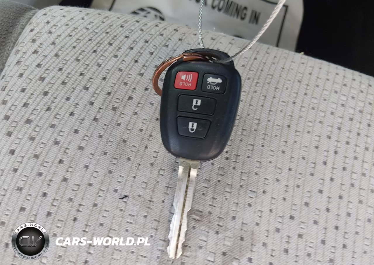 2013 Toyota Camry Le VIN:4T4BF1FK5DR322249 - 11