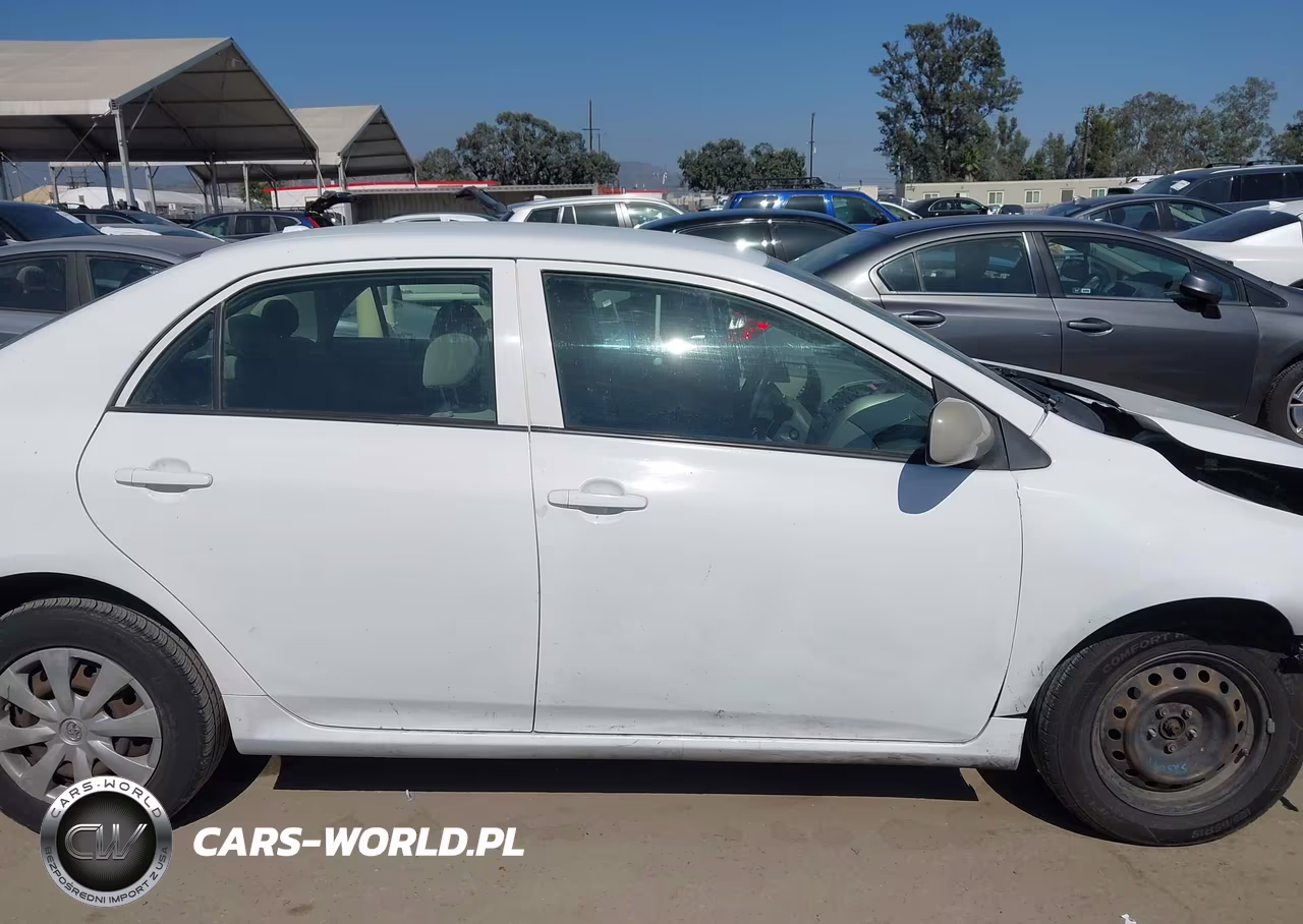 2009 Toyota Corolla Le VIN:JTDBL40EX9J027183 - 13
