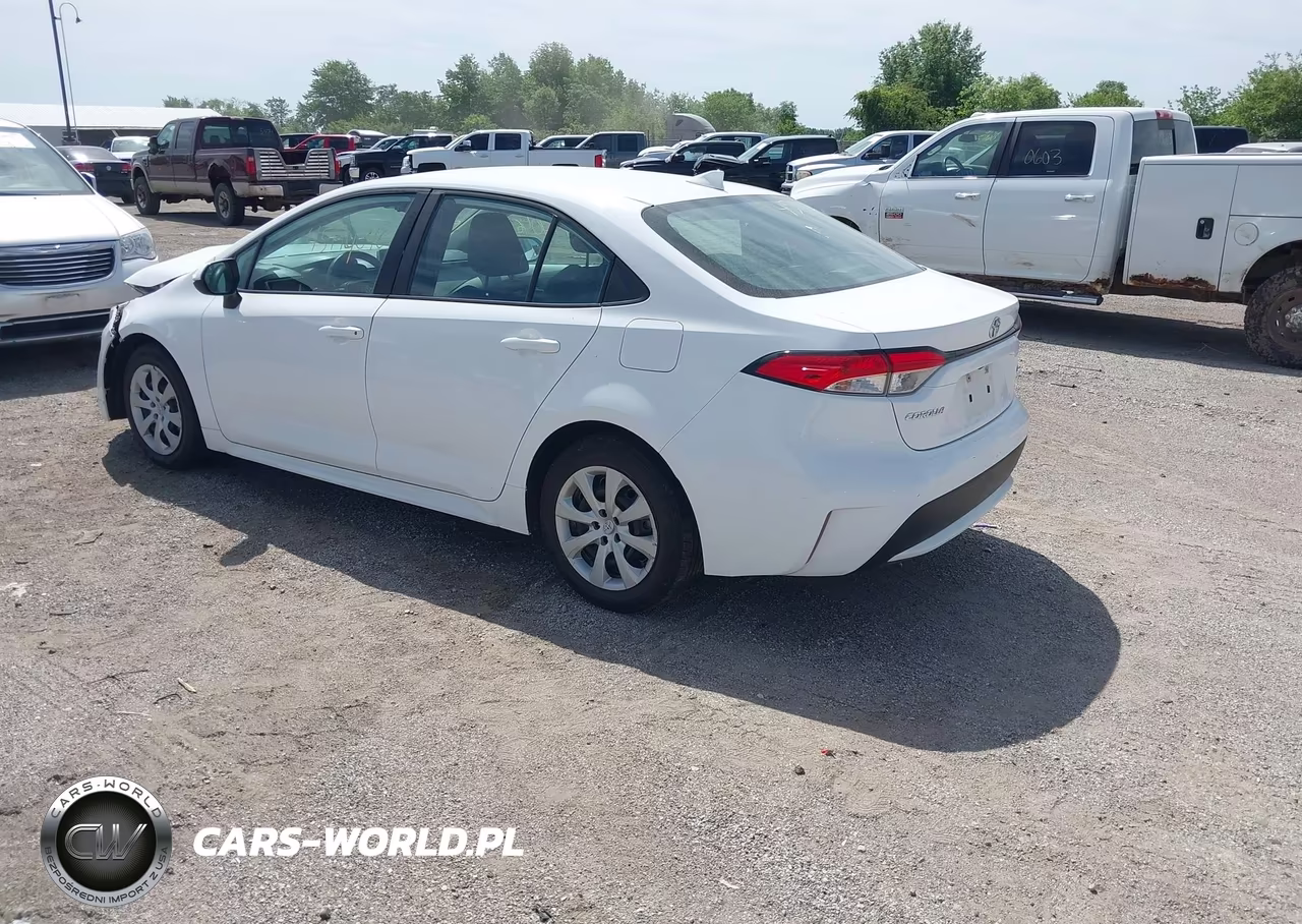 2020 Toyota Corolla Le VIN:5YFEPRAE1LP131819 - 3