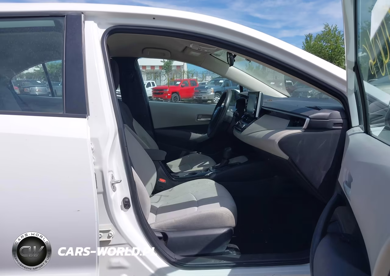 2020 Toyota Corolla Le VIN:5YFEPRAE1LP131819 - 5