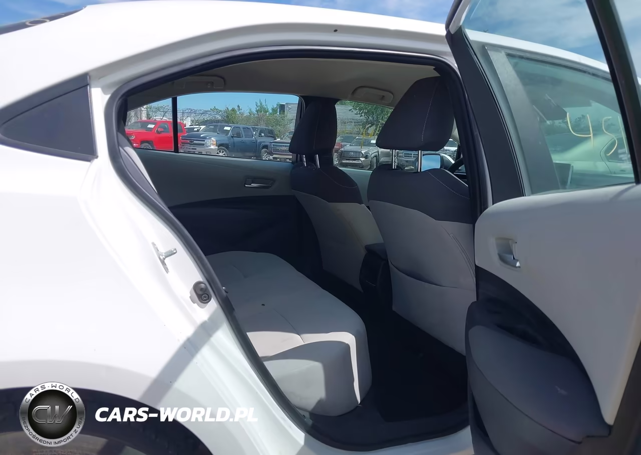 2020 Toyota Corolla Le VIN:5YFEPRAE1LP131819 - 8