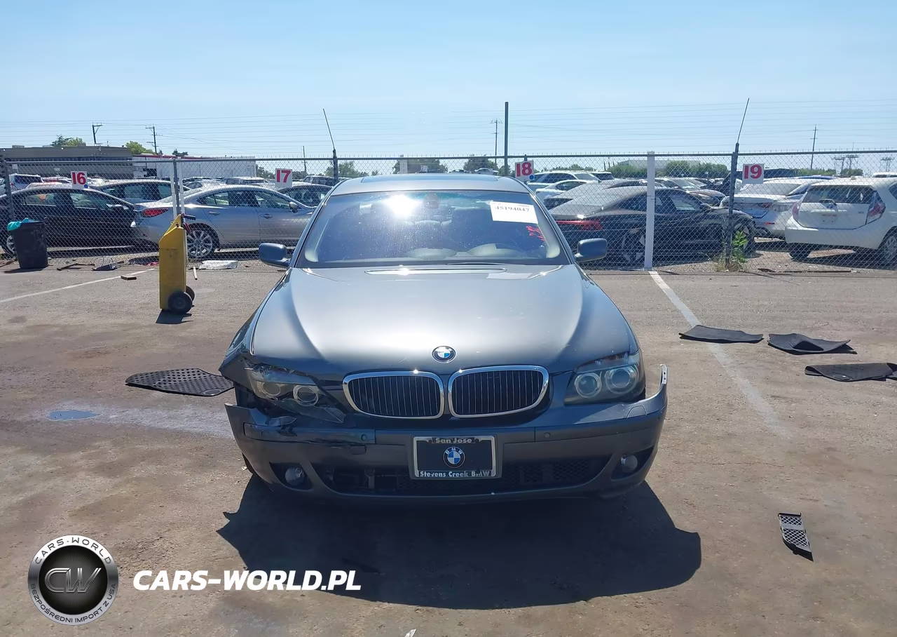 2007 BMW 750Li VIN:WBAHN83577DT72431 - 12