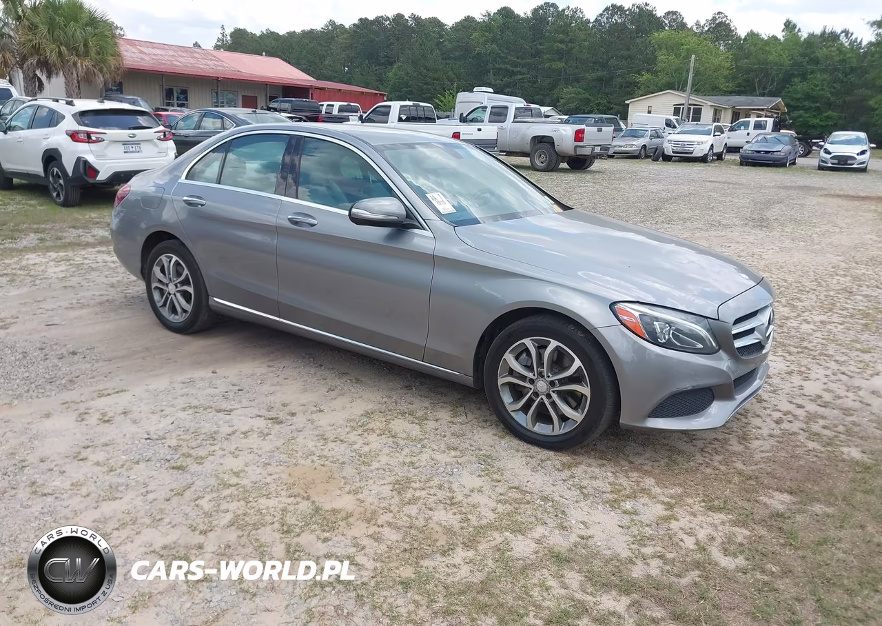 2015 Mercedes-Benz C 300 4Matic – zdjęcie 1 z 19