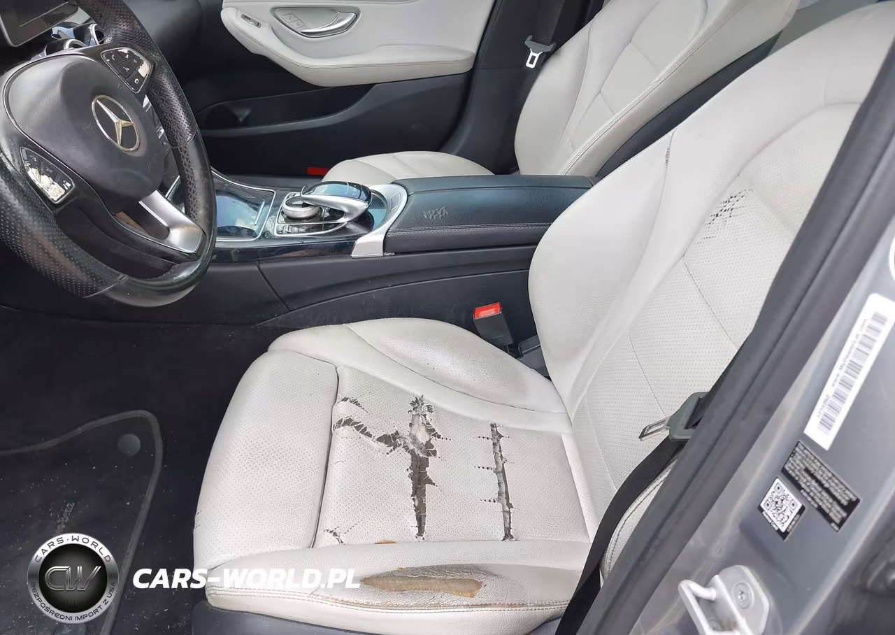 2015 Mercedes-Benz C 300 4Matic VIN:55SWF4KB1FU014173 - 12