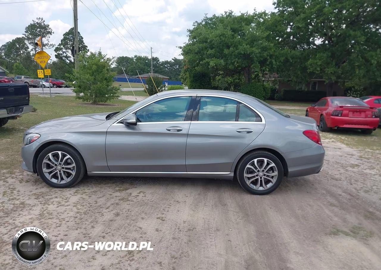 2015 Mercedes-Benz C 300 4Matic VIN:55SWF4KB1FU014173 - 15