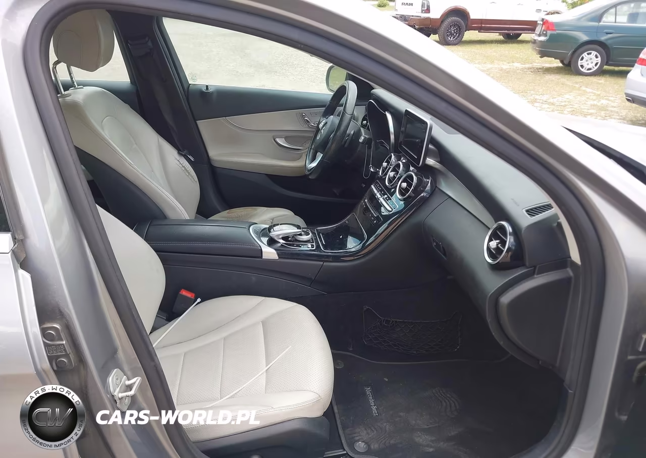 2015 Mercedes-Benz C 300 4Matic VIN:55SWF4KB1FU014173 - 5