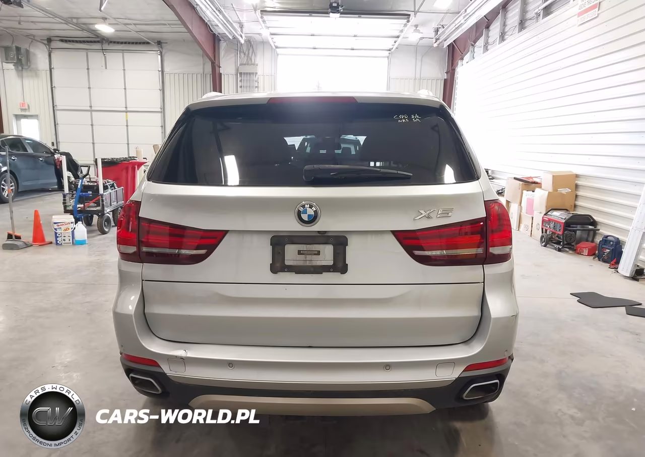2018 BMW X5 xDrive35D VIN:5UXKS4C50J0Y18829 - 16