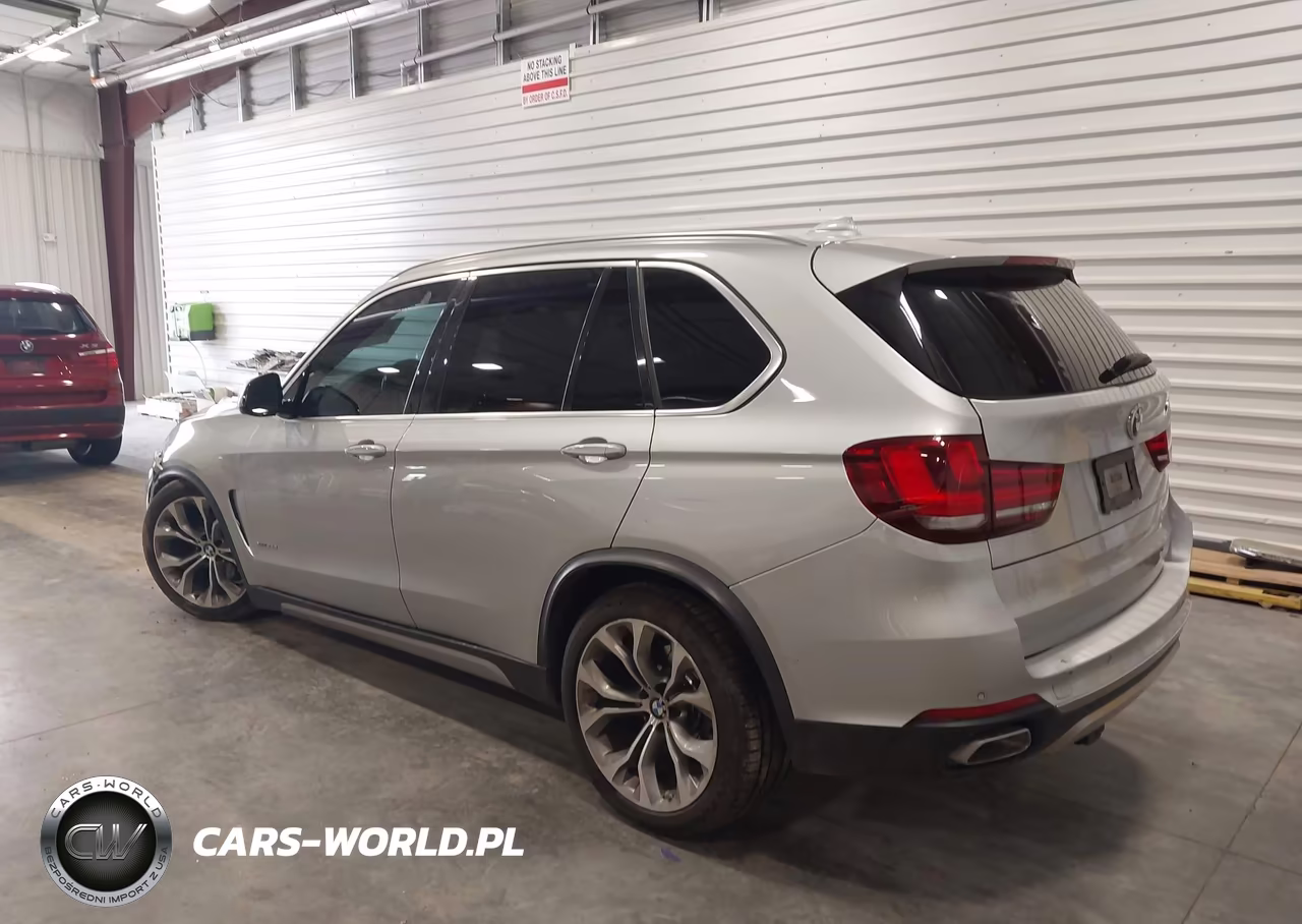 2018 BMW X5 xDrive35D VIN:5UXKS4C50J0Y18829 - 3