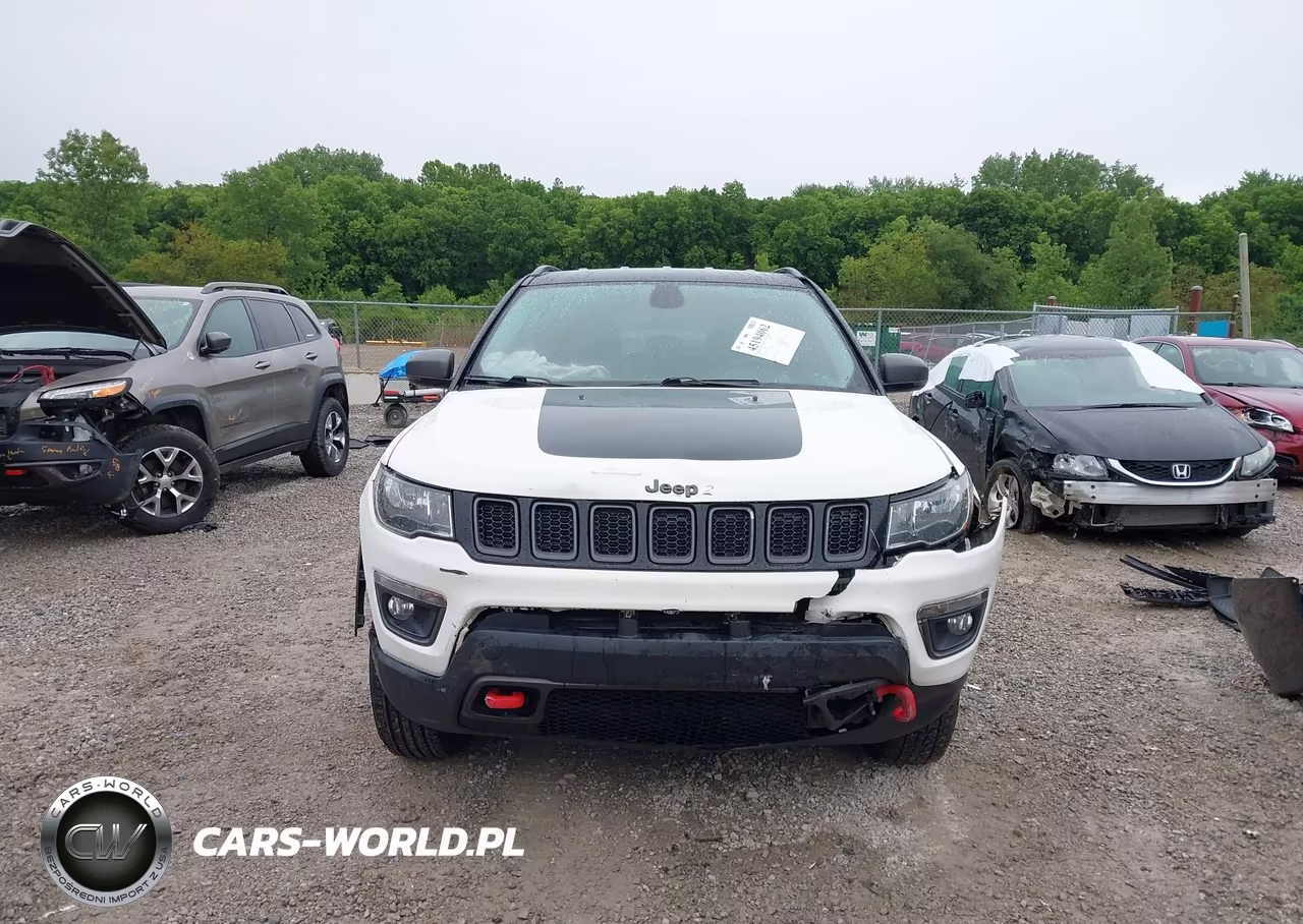 2019 Jeep Compass Trailhawk 4X4 VIN:3C4NJDDB7KT759806 - 6