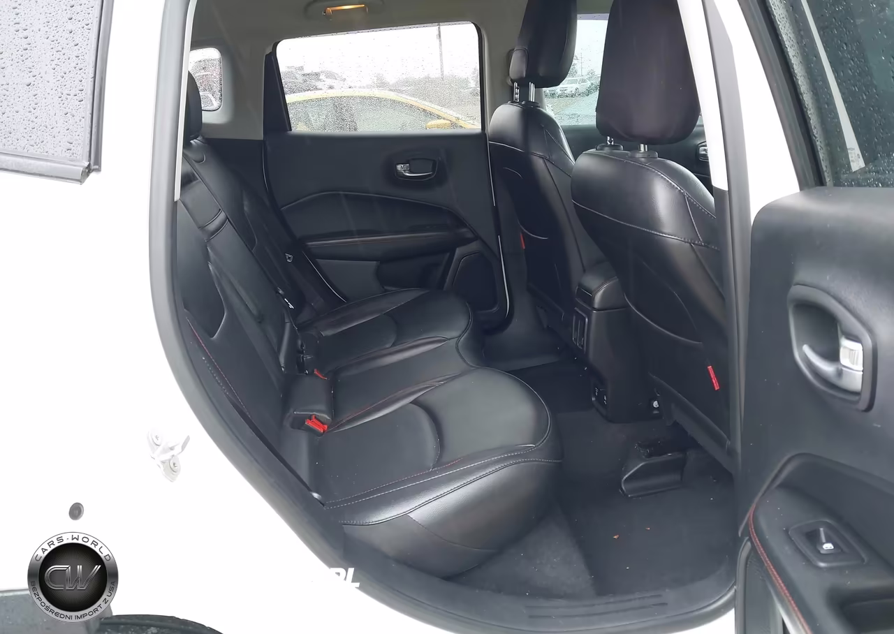 2019 Jeep Compass Trailhawk 4X4 VIN:3C4NJDDB7KT759806 - 8