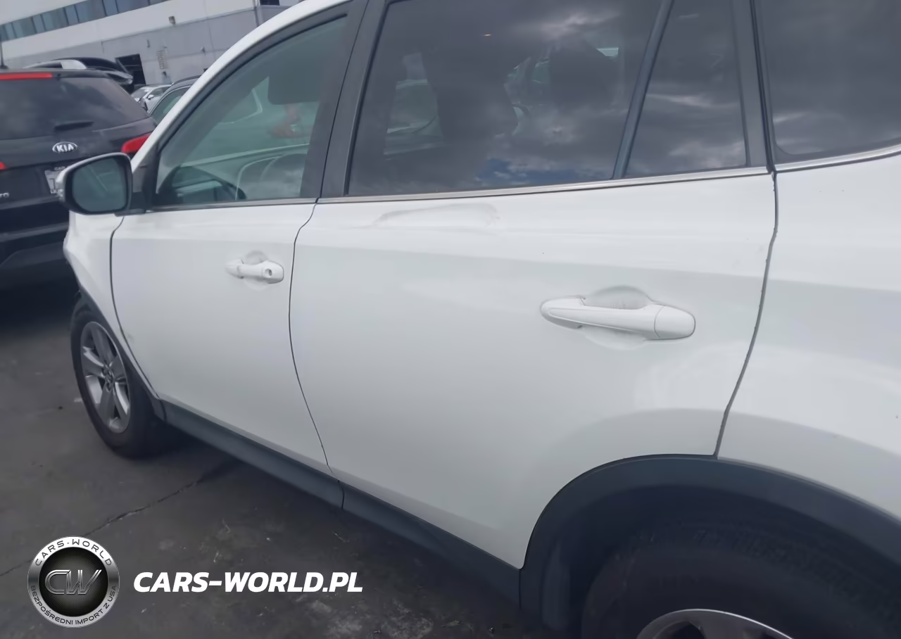 2015 Toyota Rav4 Xle VIN:2T3RFREV3FW327298 - 14