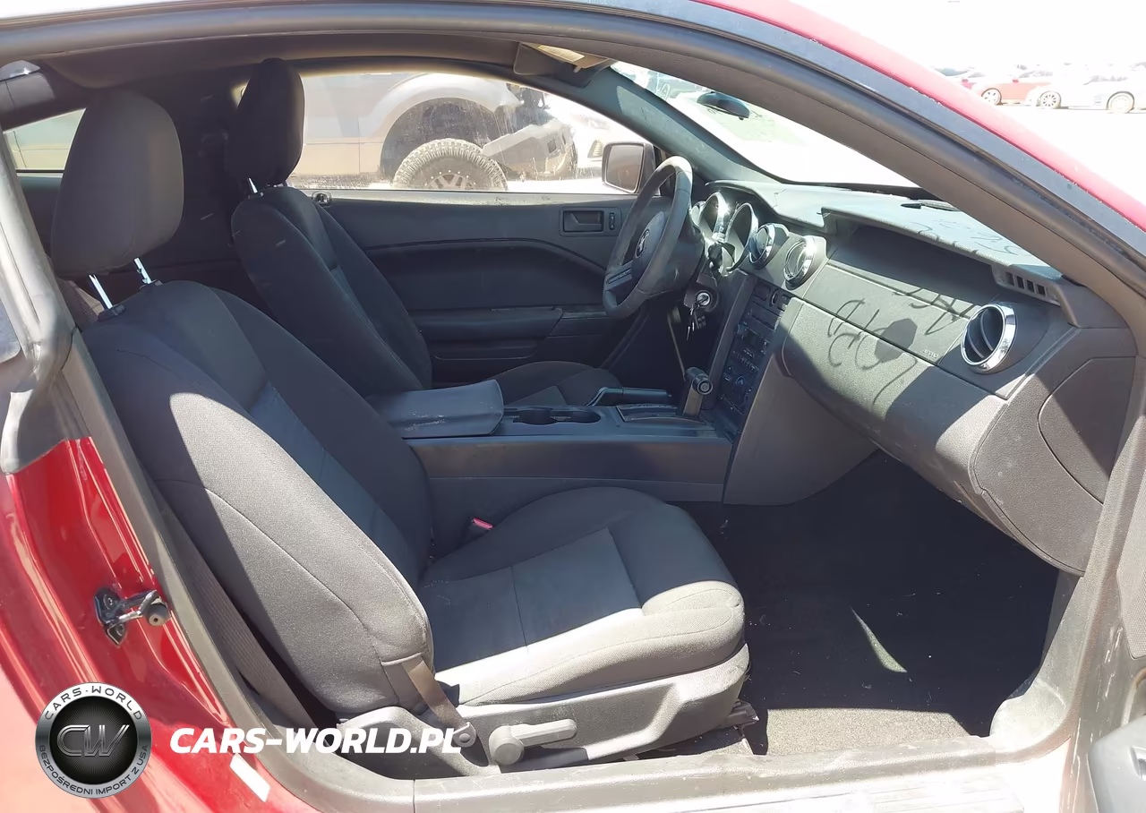 2006 Ford Mustang V6 VIN:1ZVFT80N165239481 - 5