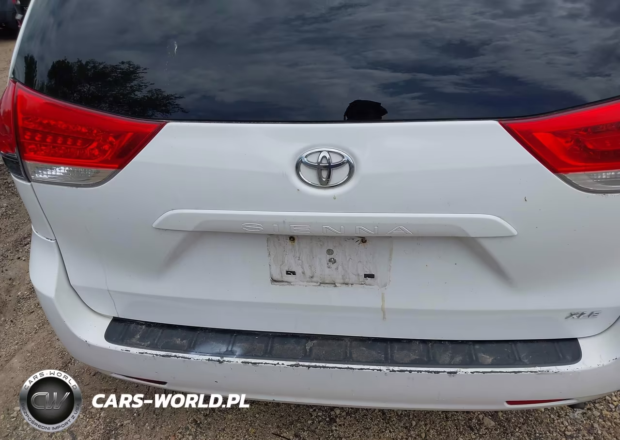2012 Toyota Sienna Xle V6 8 Passenger VIN:5TDYK3DC4CS227695 - 6