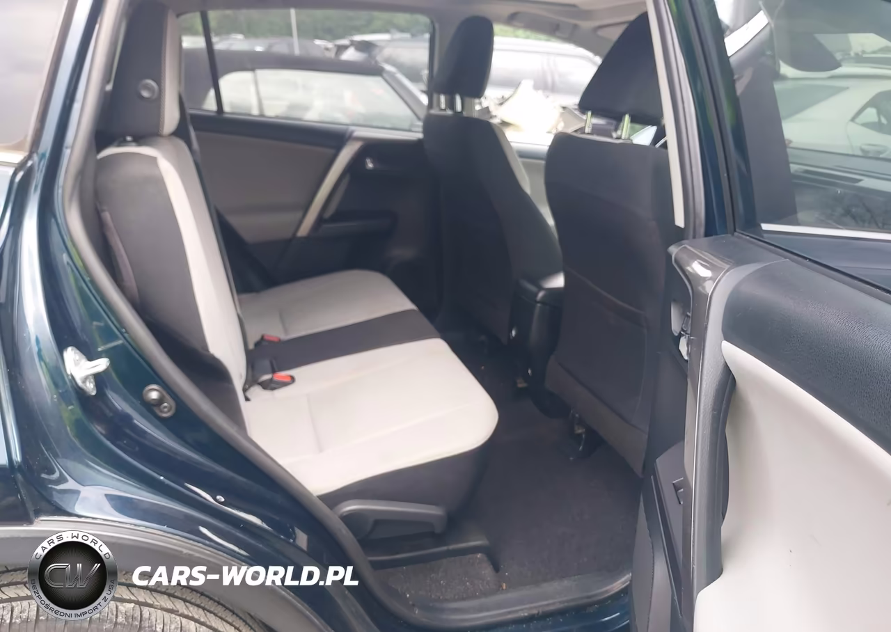 2018 Toyota Rav4 Xle VIN:JTMWFREV5JJ182226 - 8