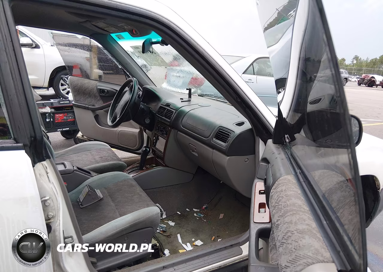 2000 Subaru Forester L VIN:JF1SF6357YH715121 - 5