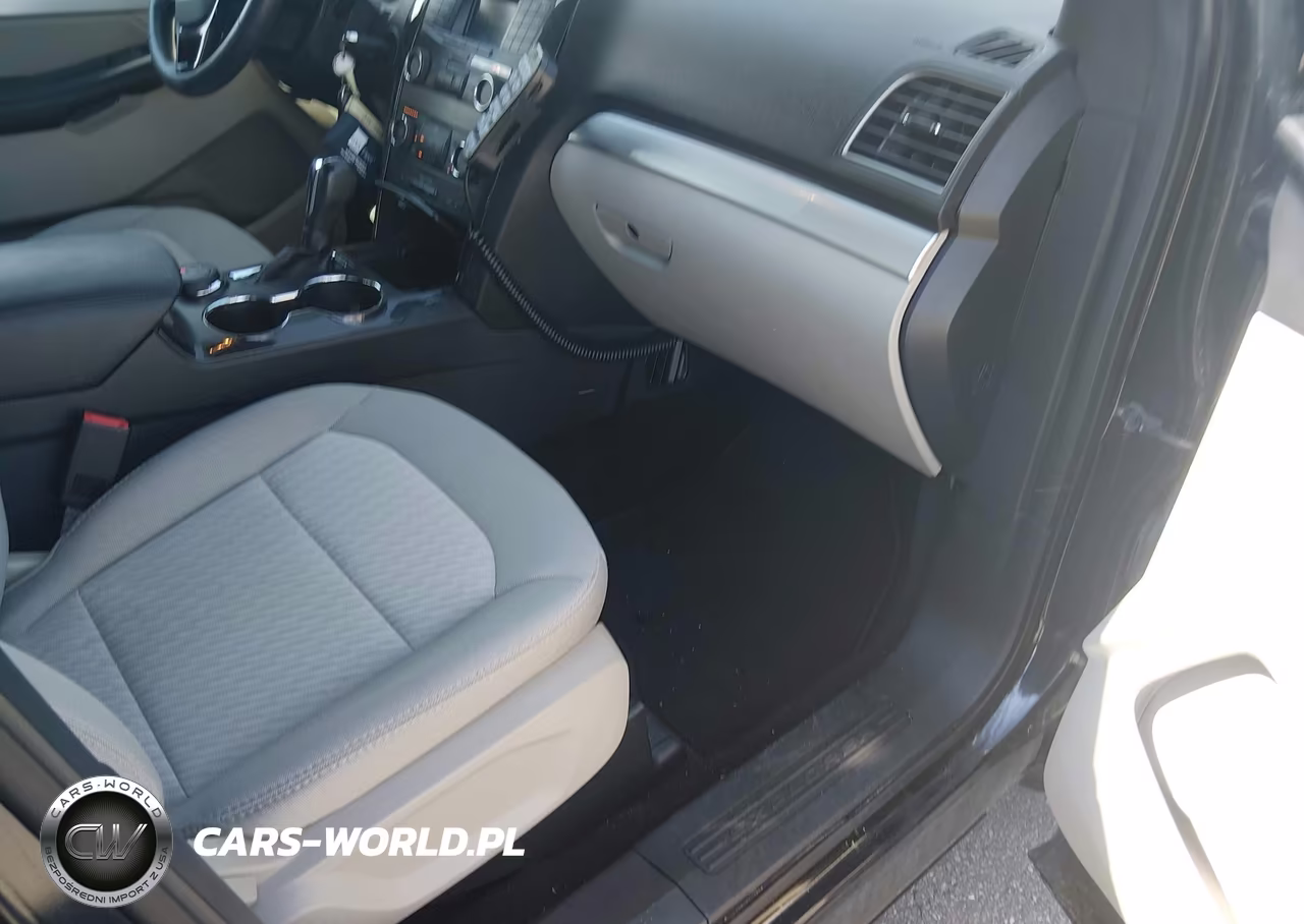 2019 Ford Explorer VIN:1FM5K8BH8KGA93518 - 5