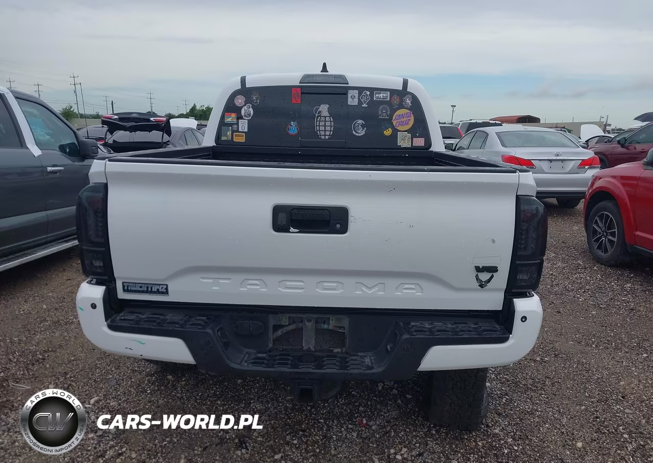 2020 Toyota Tacoma Trd Off-Road VIN:5TFCZ5AN0LX233270 - 16