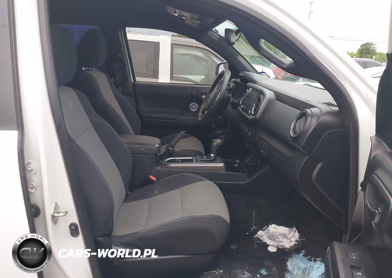 2020 Toyota Tacoma Trd Off-Road VIN:5TFCZ5AN0LX233270 - 5